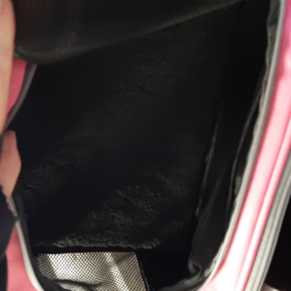 COLLAPSIBLE PET CARRIER - Picture 7 of 8